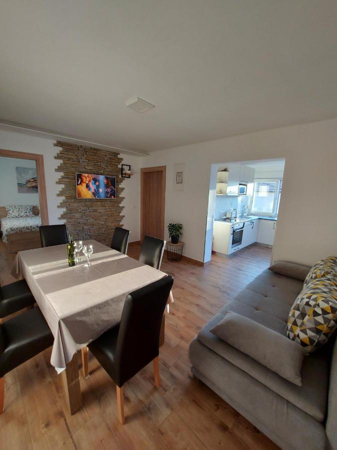 Apartments Gracia & Toni Трогир Экстерьер фото